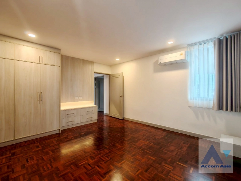20  3 br Condominium For Rent in Sukhumvit ,Bangkok BTS Thong Lo at Karuehart Thongthip AA43790