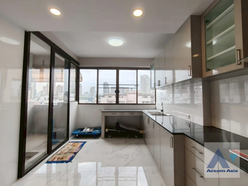 13  3 br Condominium For Rent in Sukhumvit ,Bangkok BTS Thong Lo at Karuehart Thongthip AA43790