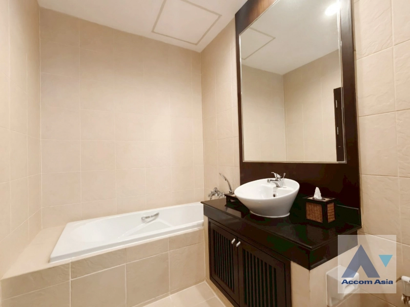 22  3 br Apartment For Rent in Sukhumvit ,Bangkok BTS Asok - MRT Sukhumvit at Elegant place for a Pet Friendly AA43796