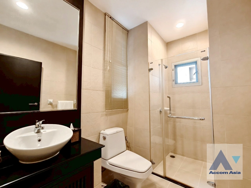 23  3 br Apartment For Rent in Sukhumvit ,Bangkok BTS Asok - MRT Sukhumvit at Elegant place for a Pet Friendly AA43796
