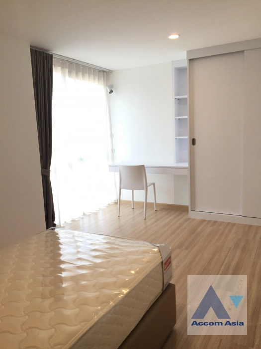 7  2 br Apartment For Rent in Sukhumvit ,Bangkok BTS Phrom Phong at A Cozy Low-Rise Residence 6 Mins Walk From BTS AA43802