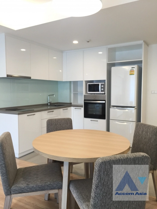 4  2 br Apartment For Rent in Sukhumvit ,Bangkok BTS Phrom Phong at A Cozy Low-Rise Residence 6 Mins Walk From BTS AA43802