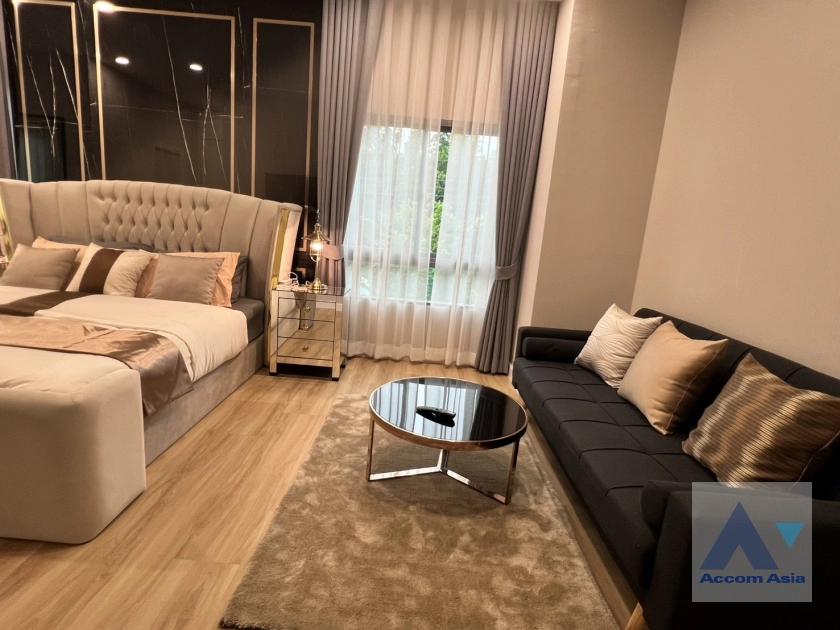 32  4 br House for rent and sale in  ,Nonthaburi  at - AA43815