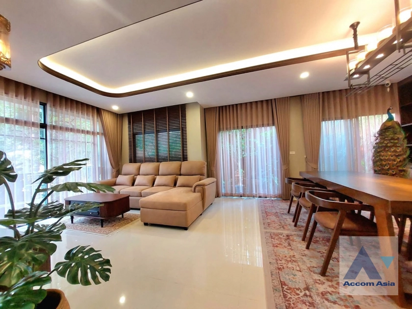  1  4 br House for rent and sale in Latkrabang ,Bangkok  at Grand Britania Rama 9 - Krungthepkreetha AA43823