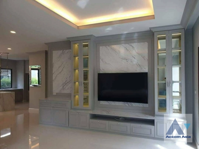 6  4 br House for rent and sale in Pattanakarn ,Bangkok  at The City Pattanakarn AA43827