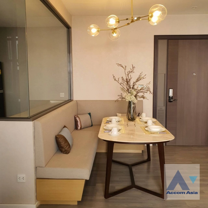 unit 2 Bedrooms  Condominium For Rent & Sale in Phaholyothin, Bangkok  (AA43828)