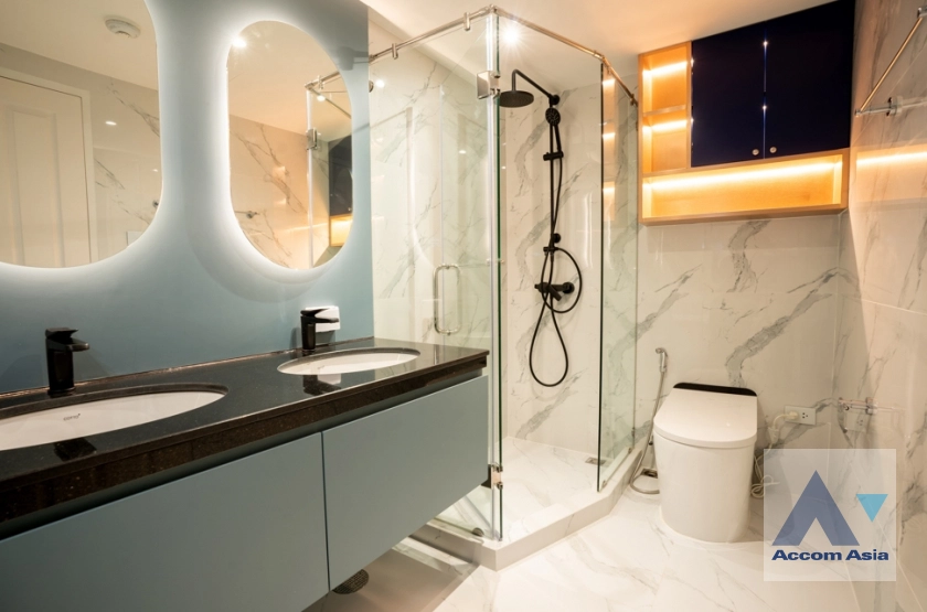 21  3 br Condominium For Sale in Ratchadaphisek ,Bangkok MRT Rama 9 at Belle Grand Rama 9  (Belle Avenue) AA43829