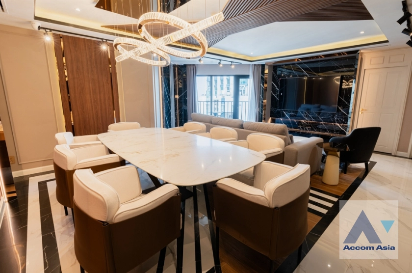 5  3 br Condominium For Sale in Ratchadaphisek ,Bangkok MRT Rama 9 at Belle Grand Rama 9  (Belle Avenue) AA43829