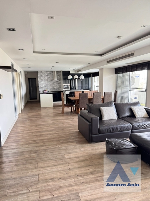 unitPartly Furnished, Big Balcony |  3 Bedrooms  Condominium For Rent in Sukhumvit, Bangkok  near BTS Thong Lo (AA43833)