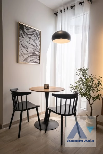 7  3 br House for rent and sale in Ratchadaphisek ,Bangkok MRT Huai Khwang AA43839