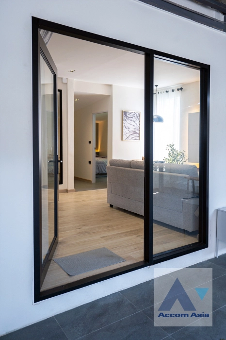 29  3 br House for rent and sale in Ratchadaphisek ,Bangkok MRT Huai Khwang AA43839