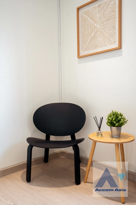 27  3 br House for rent and sale in Ratchadaphisek ,Bangkok MRT Huai Khwang AA43839