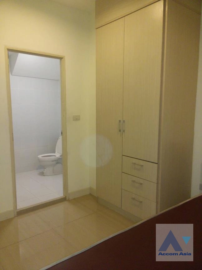 7  5 br Townhouse For Rent in Ramkhamhaeng ,Bangkok  at SRI Town Home Minburi AA43851