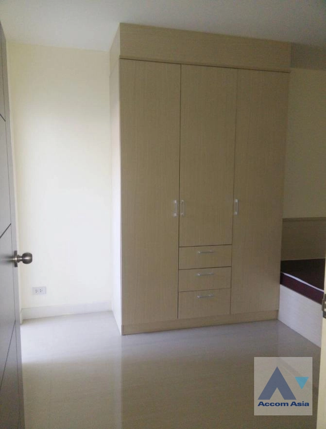 25  5 br Townhouse For Rent in Ramkhamhaeng ,Bangkok  at SRI Town Home Minburi AA43851