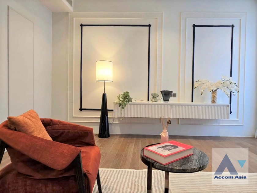  1  2 br Condominium For Rent in Ploenchit ,Bangkok BTS Ploenchit at MUNIQ Langsuan AA43854