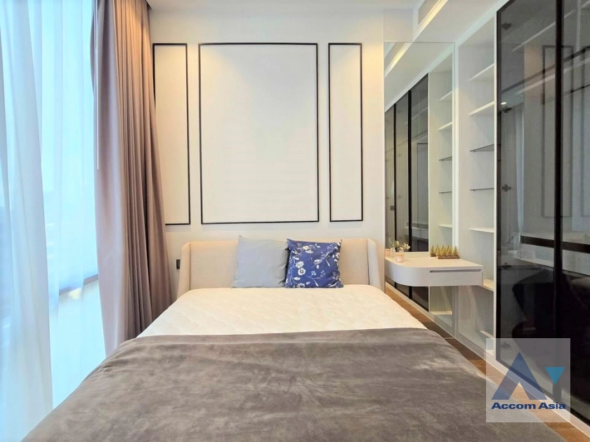 5  2 br Condominium For Rent in Ploenchit ,Bangkok BTS Ploenchit at MUNIQ Langsuan AA43854