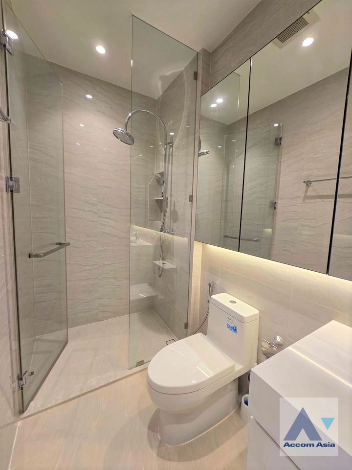 7  2 br Condominium For Rent in Ploenchit ,Bangkok BTS Ploenchit at MUNIQ Langsuan AA43854