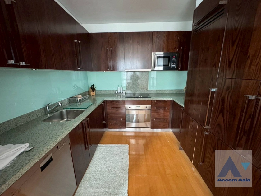 6  4 br House for rent and sale in Sathorn ,Bangkok BTS Chong Nonsi - MRT Khlong Toei at The Trees Sathorn AA43855