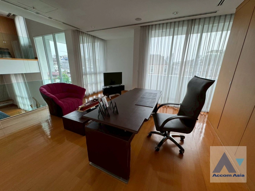 10  4 br House for rent and sale in Sathorn ,Bangkok BTS Chong Nonsi - MRT Khlong Toei at The Trees Sathorn AA43855
