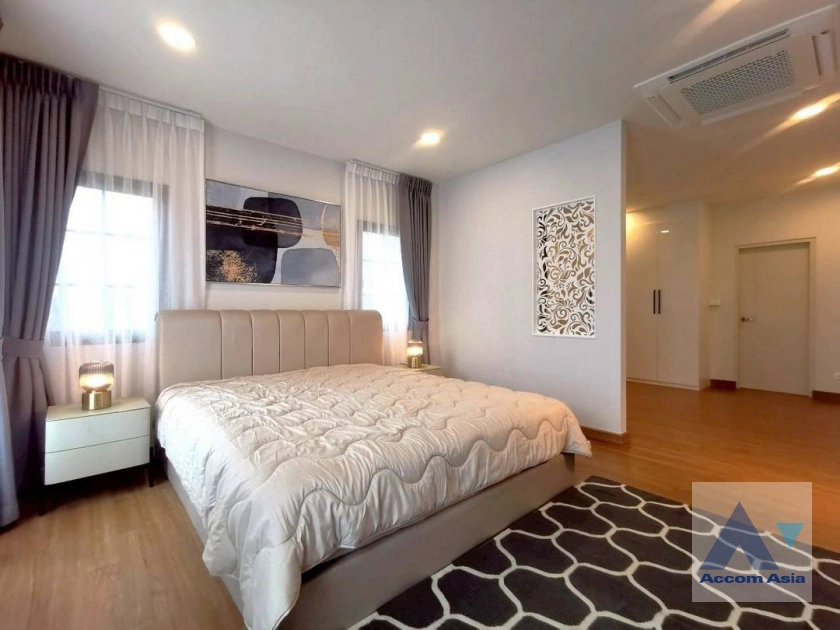 9  4 br House For Rent in Samutprakan ,Samutprakan  at Centro Bangna AA43884