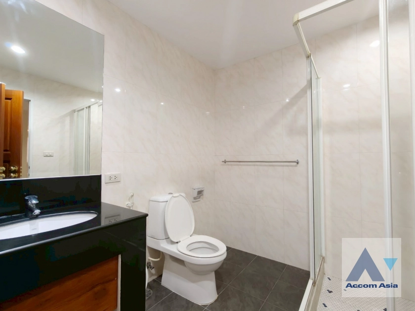 14  3 br Apartment For Rent in Sukhumvit ,Bangkok BTS Phrom Phong at Good maintained AA43886