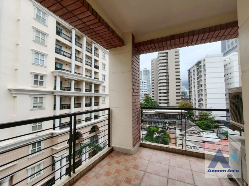 17  3 br Apartment For Rent in Sukhumvit ,Bangkok BTS Phrom Phong at Good maintained AA43886