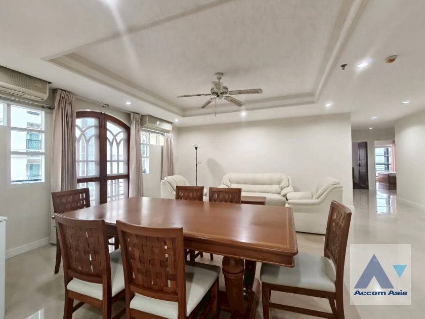 4  3 br Apartment For Rent in Sukhumvit ,Bangkok BTS Phrom Phong at Good maintained AA43886