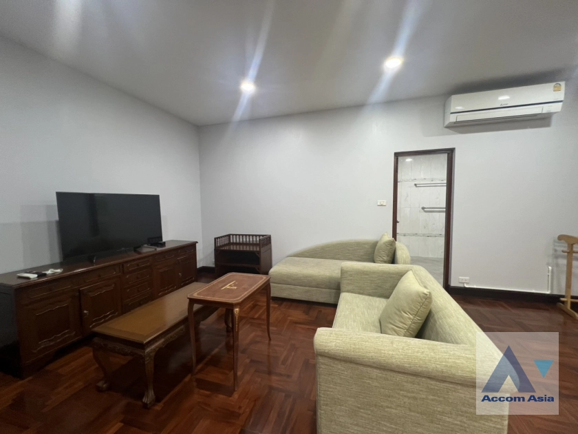  1  2 br House For Rent in Sukhumvit ,Bangkok BTS Asok at House in Compound AA43897