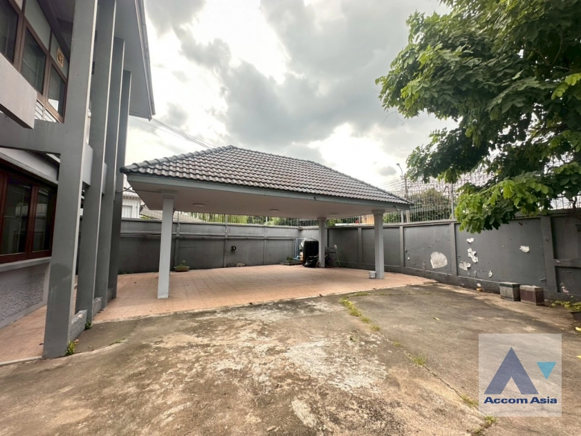 18  3 br House For Rent in Sukhumvit ,Bangkok  AA43898