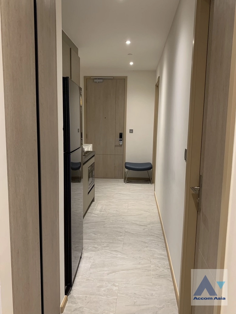 unit 2 Bedrooms  Condominium For Sale in Ratchadaphisek, Bangkok  near MRT Rama 9 (AA43899)