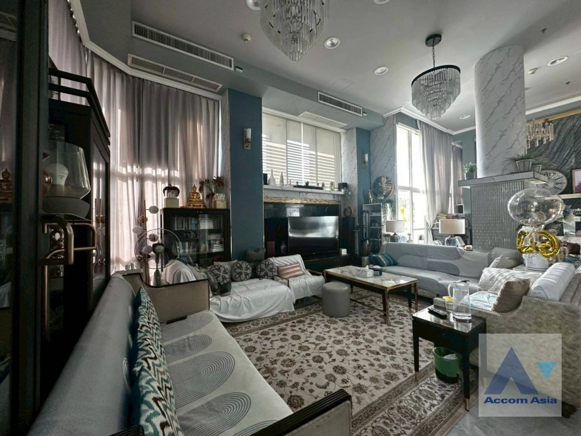 unitDuplex Condo, Penthouse |  3 Bedrooms  Condominium For Rent & Sale in Sukhumvit, Bangkok  near BTS Thong Lo (AA43930)