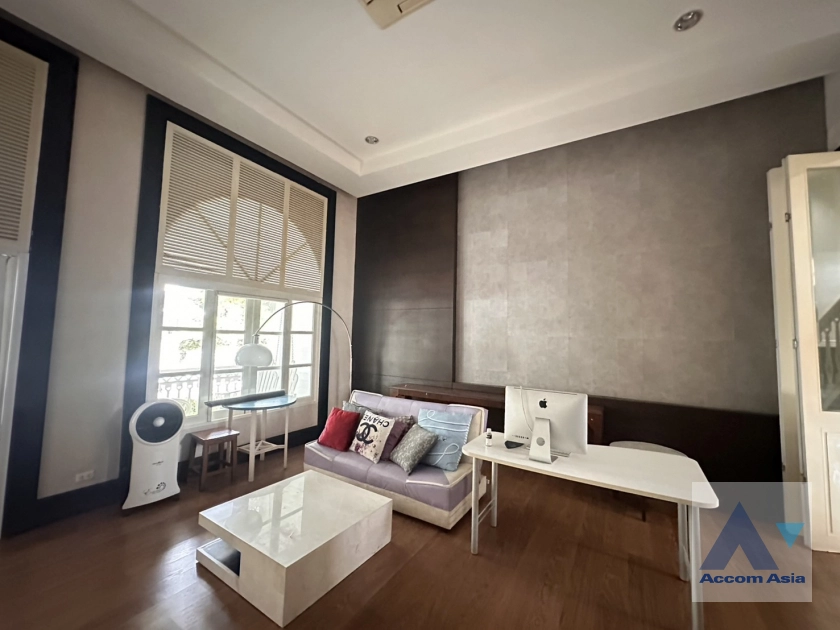  Fantasia Villa 2 Townhouse  3 Bedroom for Sale & Rent BTS Bearing in Bangna Bangkok