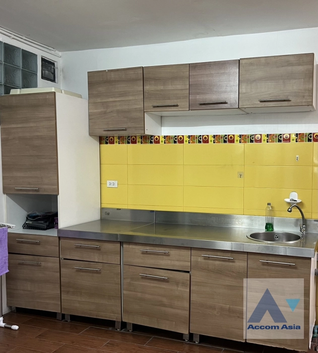 5  4 br Townhouse for rent and sale in Sathorn ,Bangkok BTS Sala Daeng AA43939