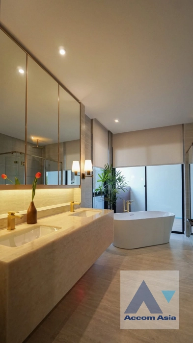 10  4 br House for rent and sale in Krungthep Kreetha ,Bangkok  at Bugaan Krungthep Kreetha AA43942