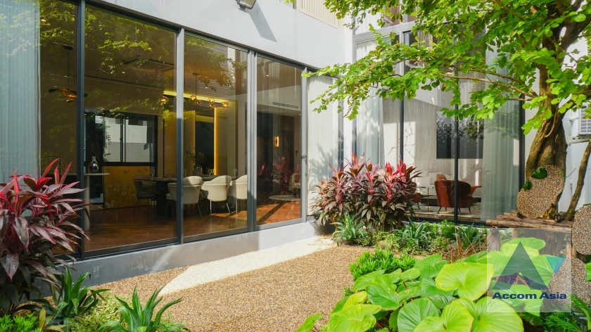 12  4 br House for rent and sale in Krungthep Kreetha ,Bangkok  at Bugaan Krungthep Kreetha AA43942