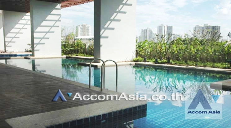 unit 2 Bedrooms  Apartment For Rent in Sukhumvit, Bangkok  near BTS Phrom Phong (AA43949)