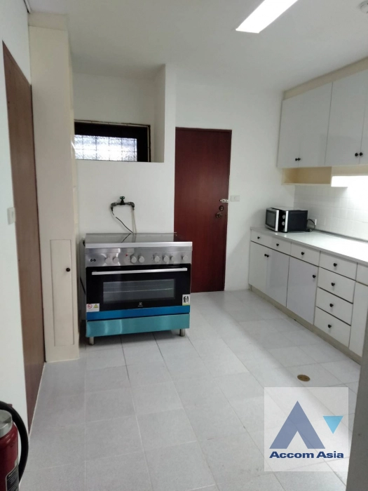 5  2 br Apartment for rent and sale in Sukhumvit ,Bangkok BTS Phrom Phong at Suite For Family AA43954