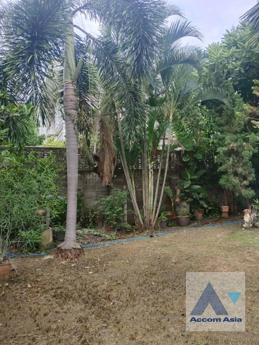 9  House for rent and sale in Phaholyothin ,Bangkok  AA43956