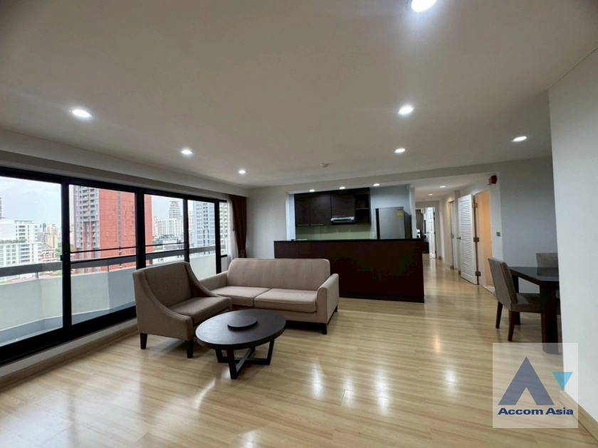 Spacious Room Apartment  2 Bedroom for Sale & Rent MRT Sukhumvit in Sukhumvit Bangkok