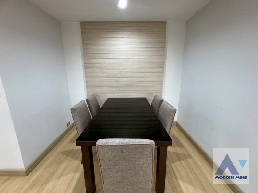 6  2 br Apartment for rent and sale in Sukhumvit ,Bangkok BTS Asok - MRT Sukhumvit at Spacious Room AA43960