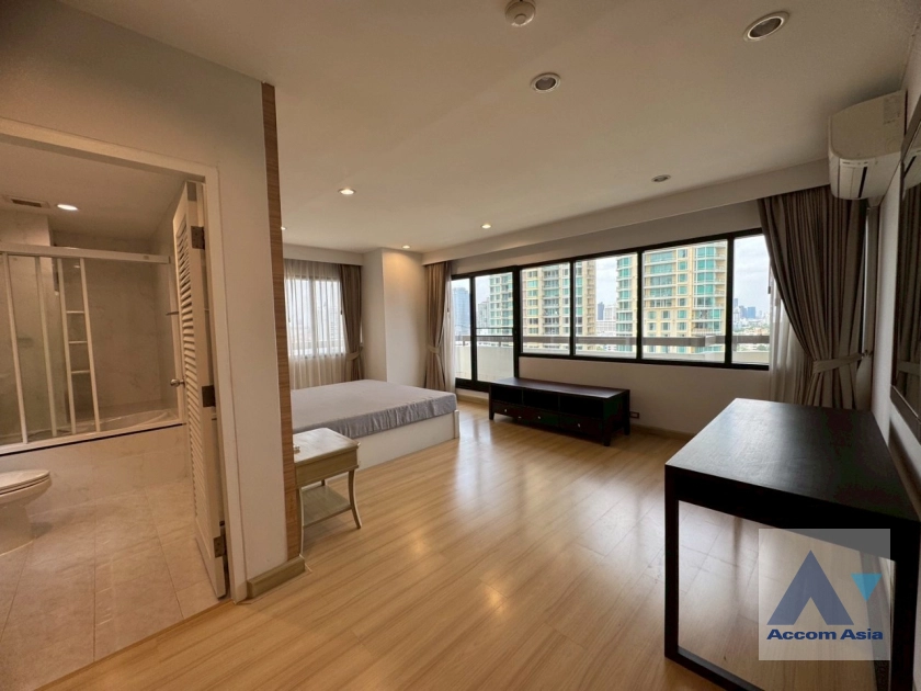 11  2 br Apartment for rent and sale in Sukhumvit ,Bangkok BTS Asok - MRT Sukhumvit at Spacious Room AA43961