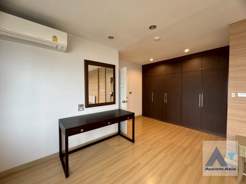 10  2 br Apartment for rent and sale in Sukhumvit ,Bangkok BTS Asok - MRT Sukhumvit at Spacious Room AA43961
