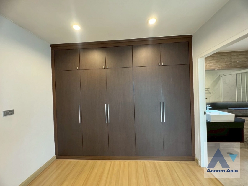 19  2 br Apartment for rent and sale in Sukhumvit ,Bangkok BTS Asok - MRT Sukhumvit at Spacious Room AA43961