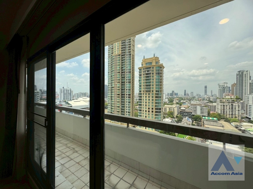24  2 br Apartment for rent and sale in Sukhumvit ,Bangkok BTS Asok - MRT Sukhumvit at Spacious Room AA43961