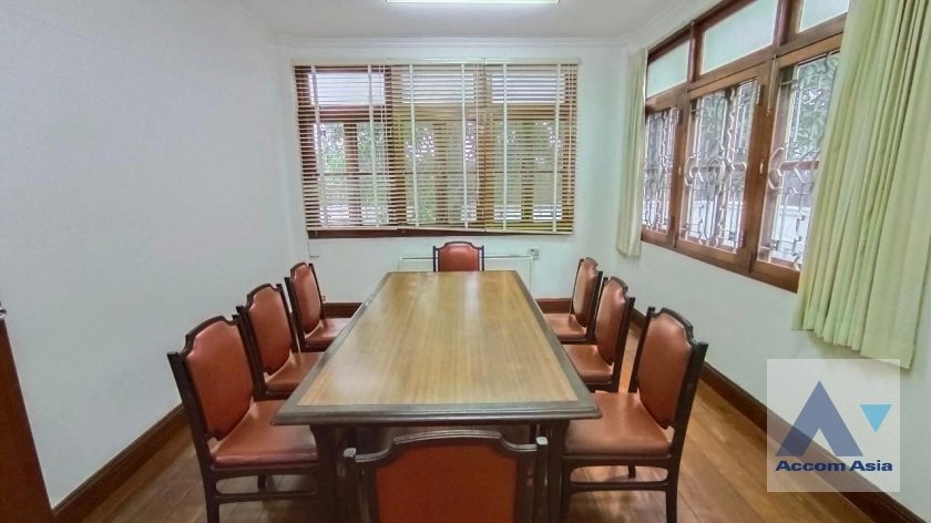 7  3 br House for rent and sale in Sukhumvit ,Bangkok BTS Asok - MRT Sukhumvit 9010401