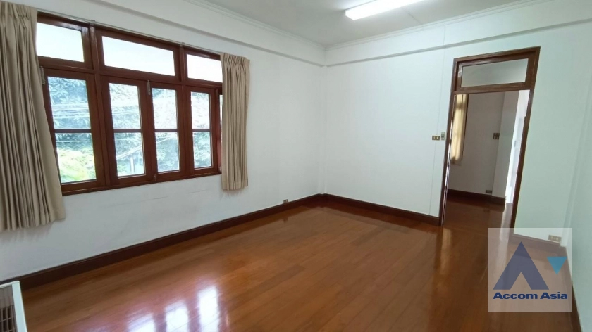 12  3 br House for rent and sale in Sukhumvit ,Bangkok BTS Asok - MRT Sukhumvit 9010401
