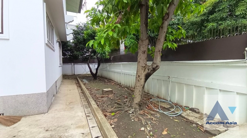 22  3 br House for rent and sale in Sukhumvit ,Bangkok BTS Asok - MRT Sukhumvit 9010401