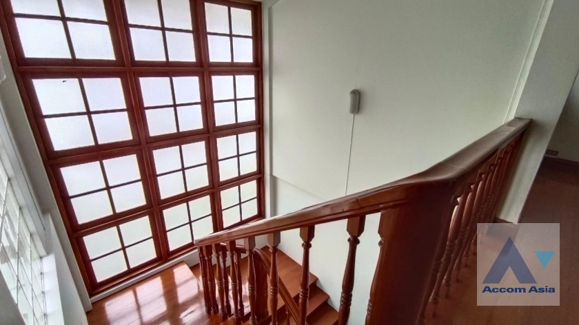 11  3 br House for rent and sale in Sukhumvit ,Bangkok BTS Asok - MRT Sukhumvit 9010401