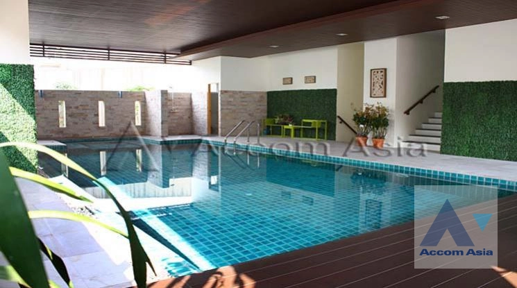 11  2 br Apartment For Rent in Ploenchit ,Bangkok BTS Chitlom at Apartment Steps from Lumpini Park AA43965