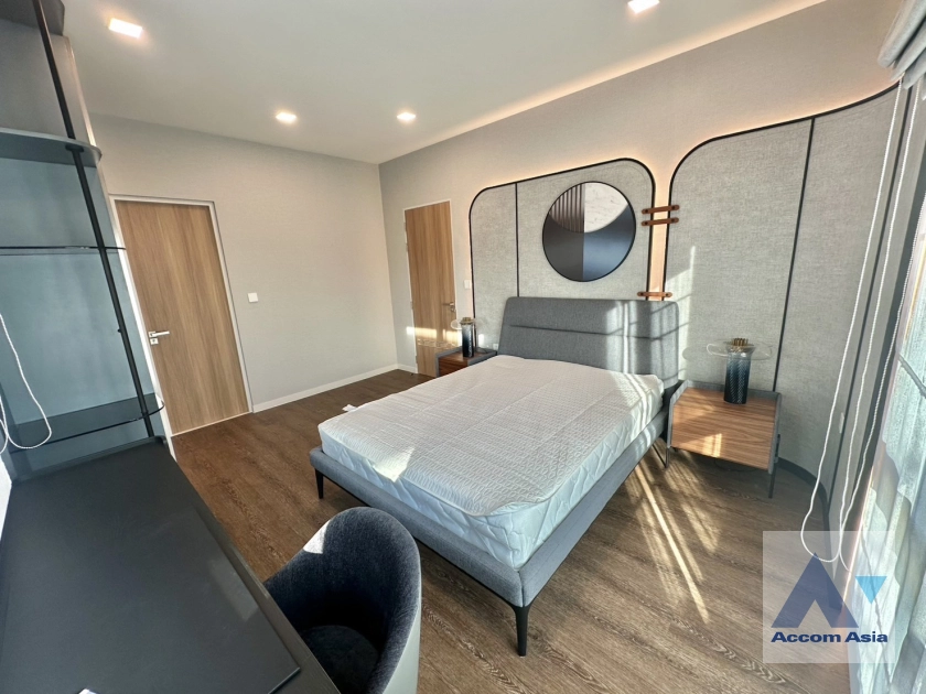 7  4 br House For Rent in Samutprakan ,Samutprakan  at MANTANA Bangna km 15 AA43966